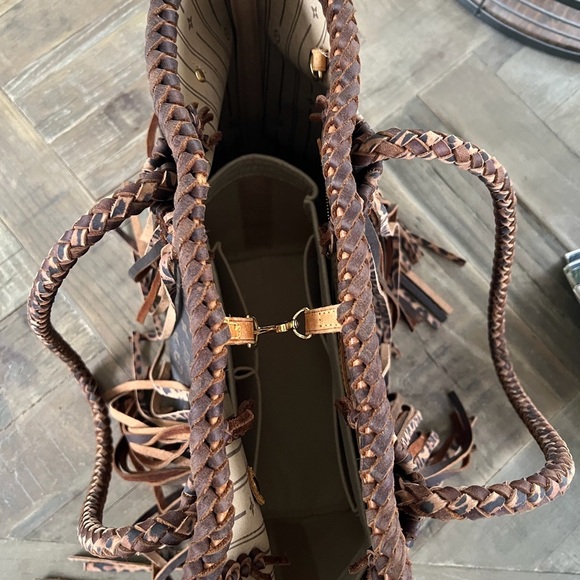 Customized LV Monogram Neverfull MM - Picture 7 of 16